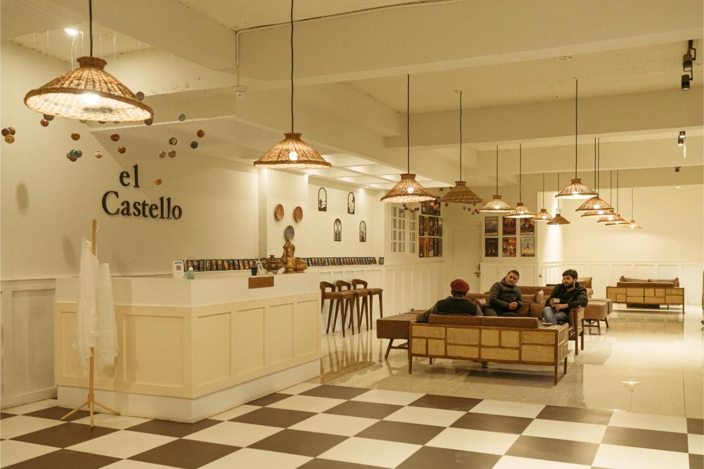 Hotel El Castello Лех Екстер'єр фото