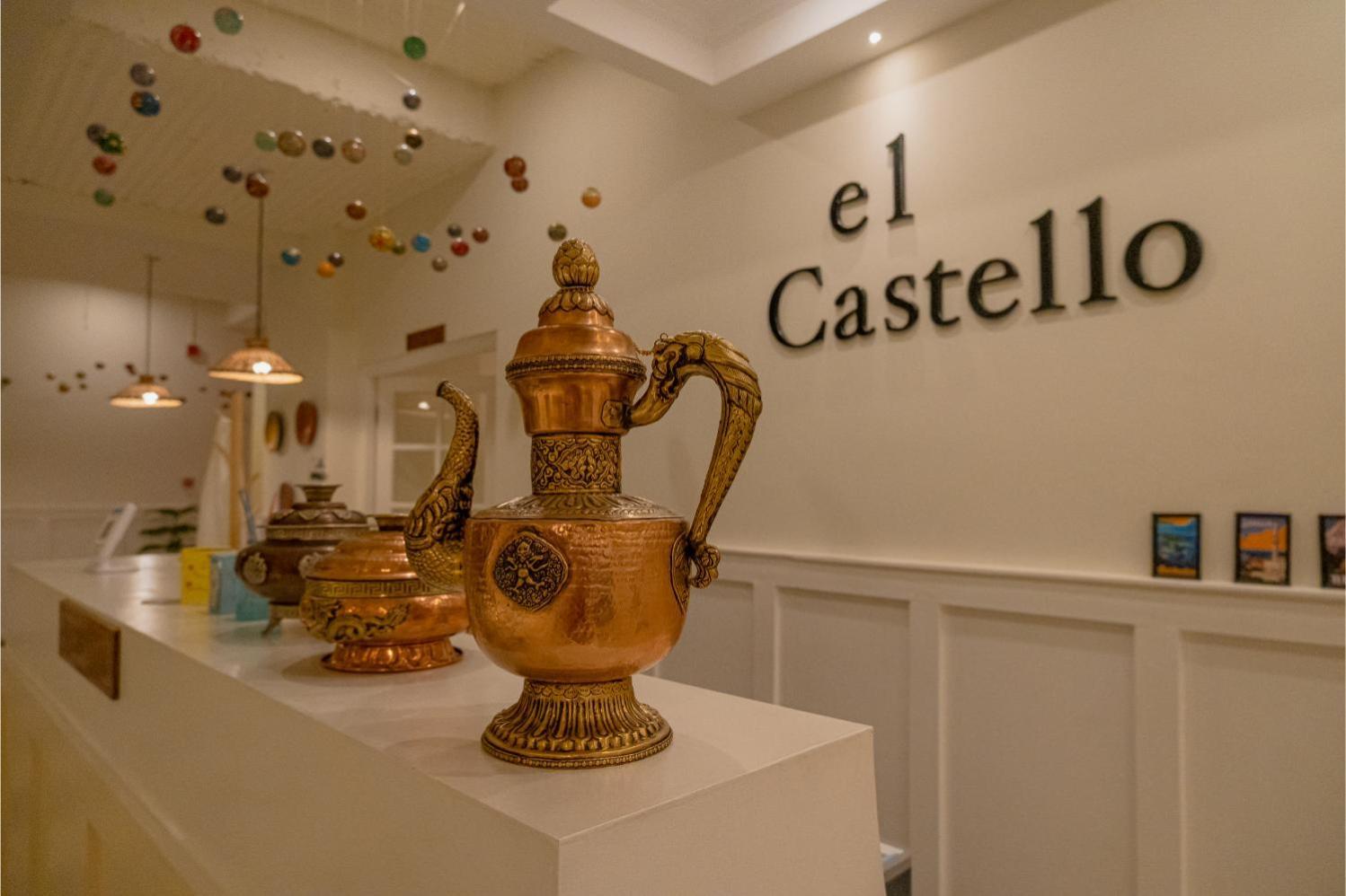 Hotel El Castello Лех Екстер'єр фото